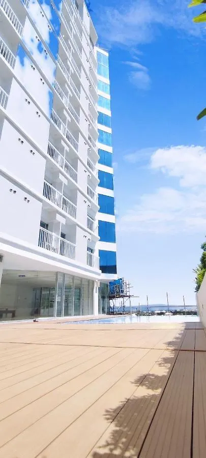 Spacious Condo Living In Abreeza Mall 达沃 0*,  菲律宾
