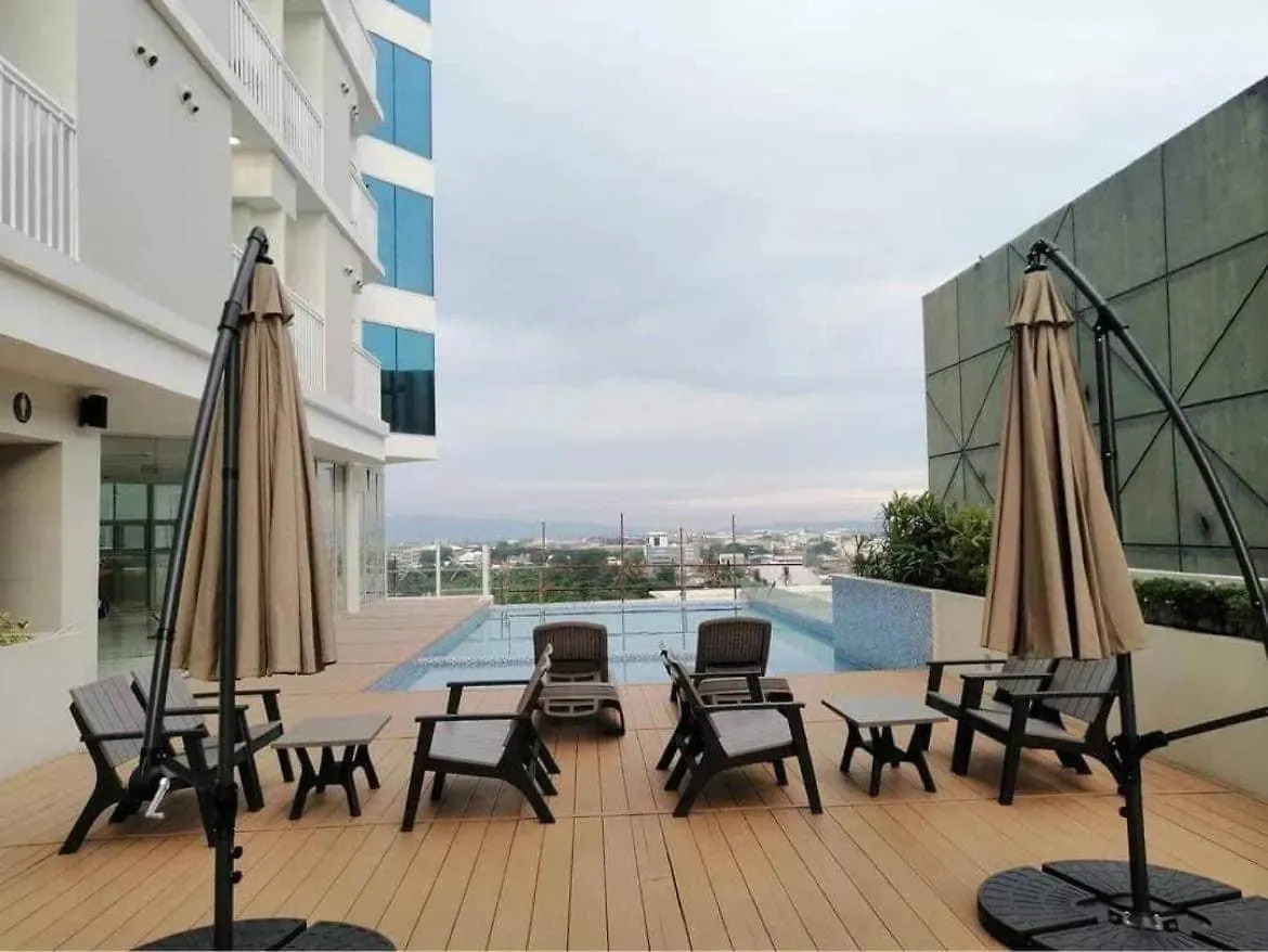 Spacious Condo Living In Abreeza Mall 达沃 公寓
